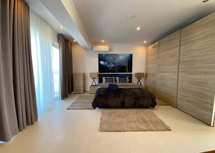 Duplex Penthouse Apartamento St Paul's Bay